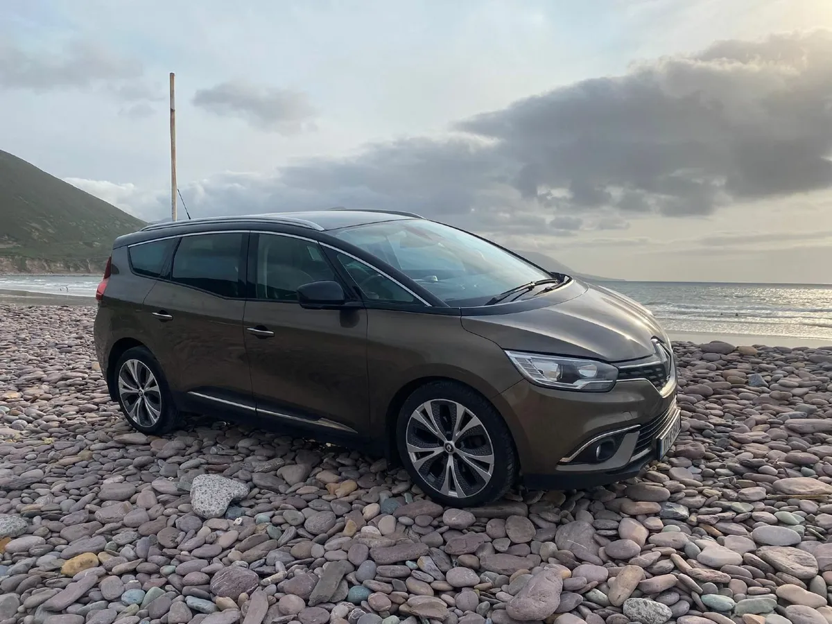 Renault Grand Scenic 2017 - Image 4