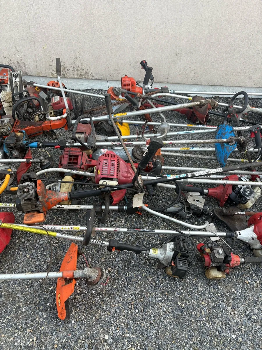 Chainsaws - Image 4