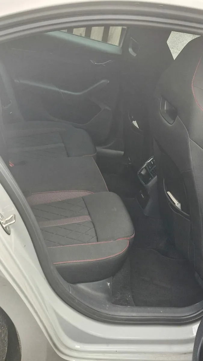 Skoda Octavia VRS - Image 4