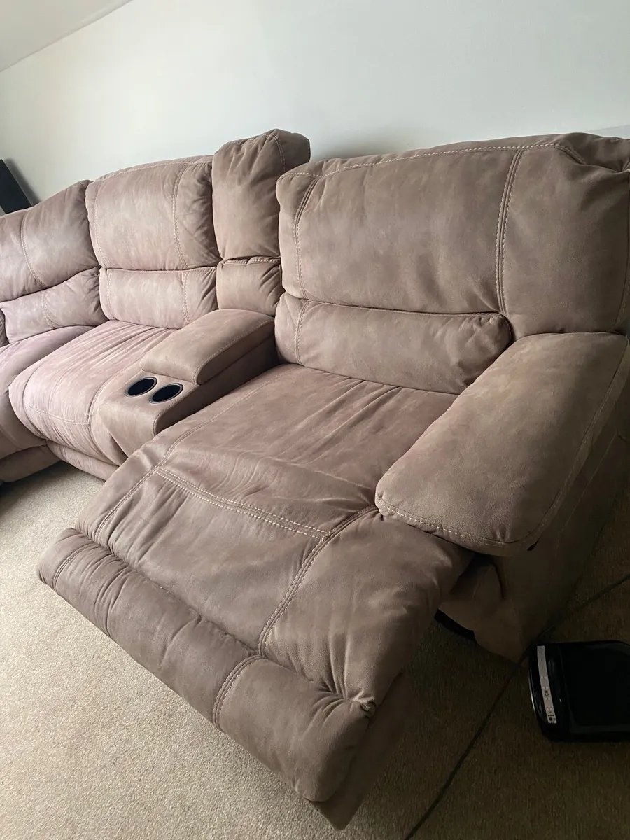 Couch - Image 2