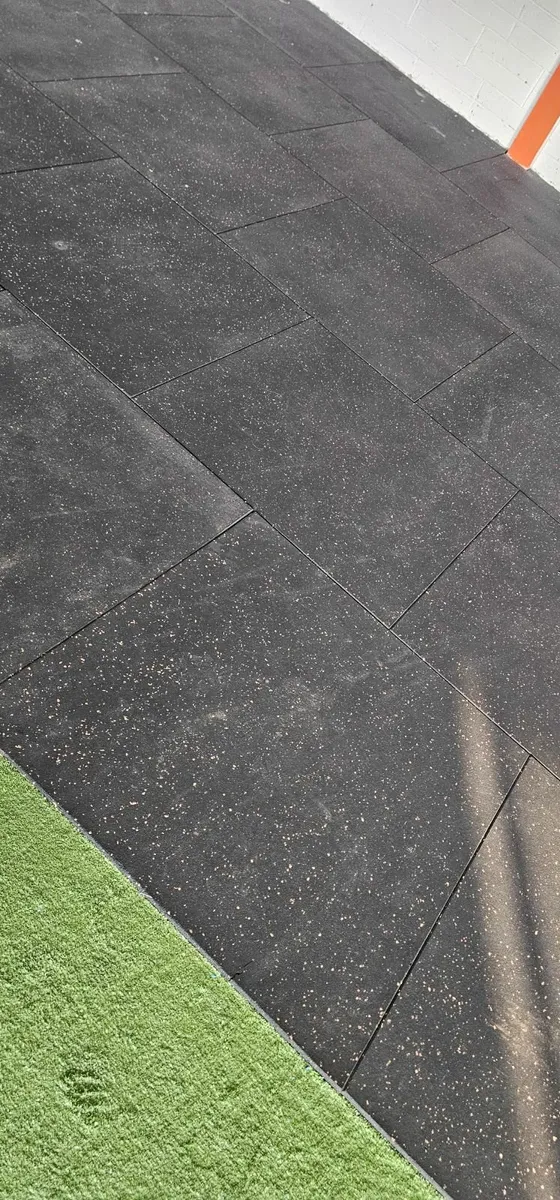 Used Rubber gym tiles - Image 2