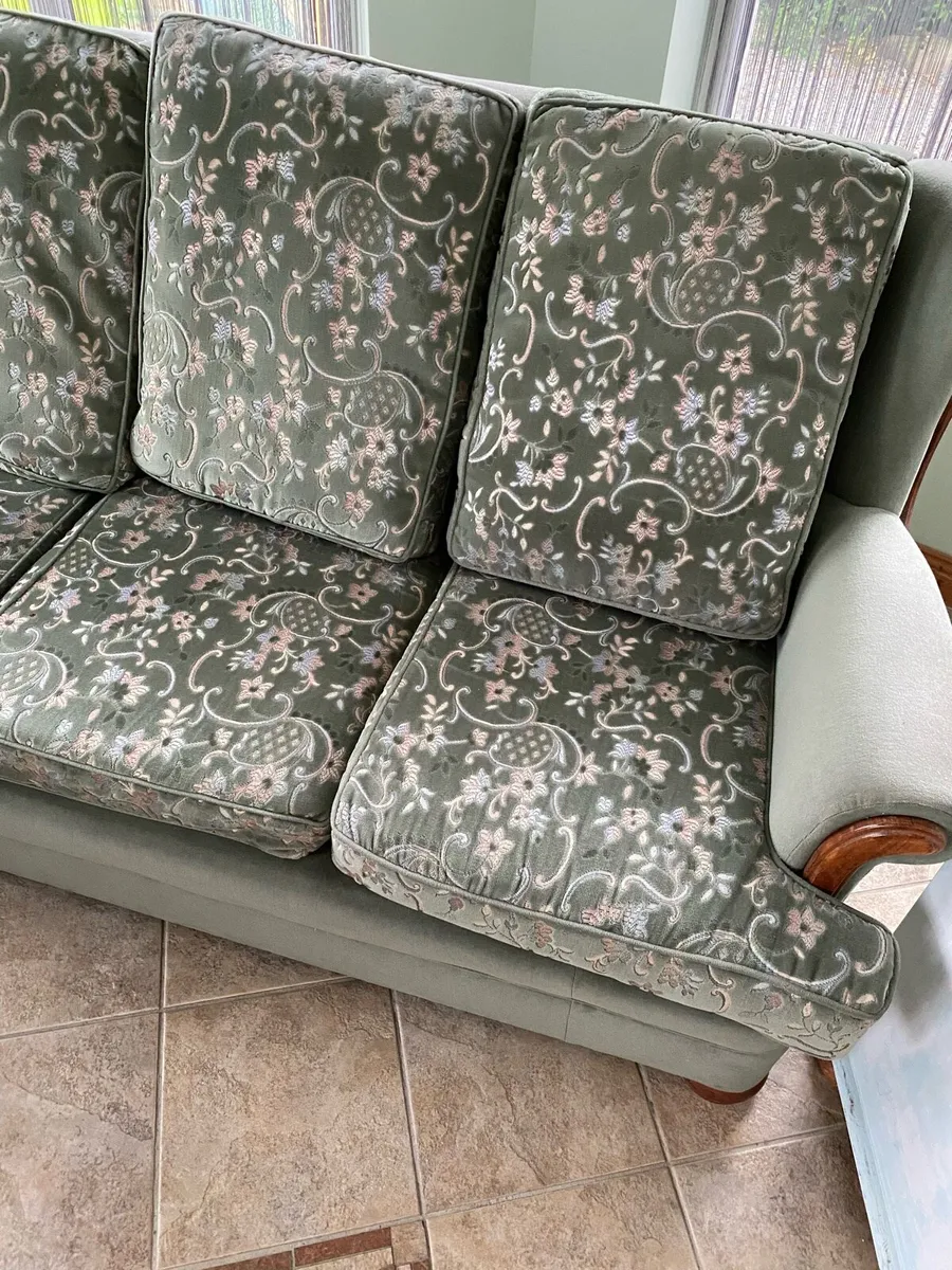 Sofa - Image 4