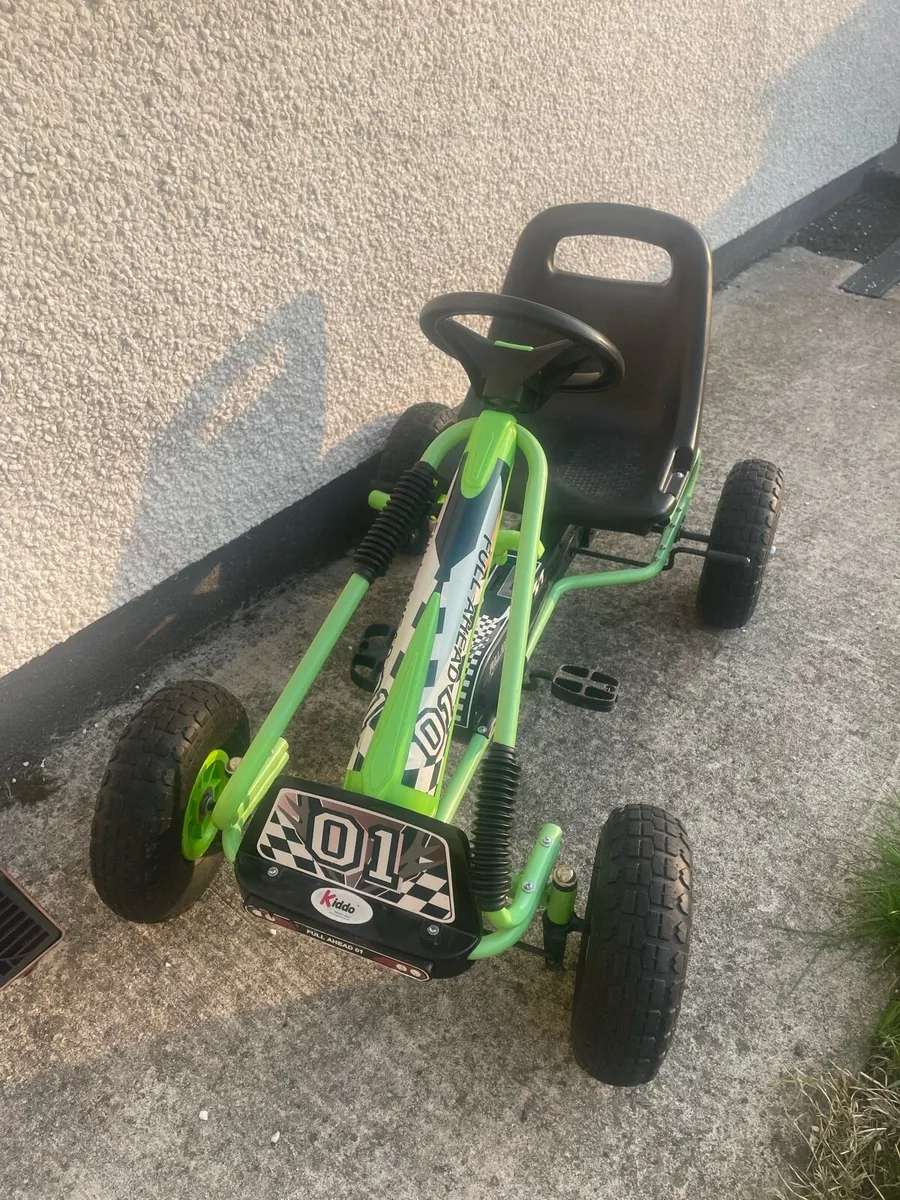 Kids Peddle Go Kart - Image 1