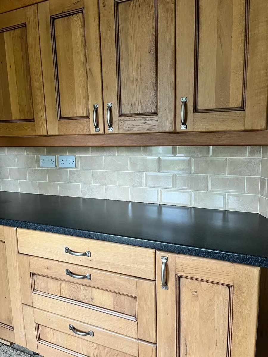 Kitchen & Utility - Image 3