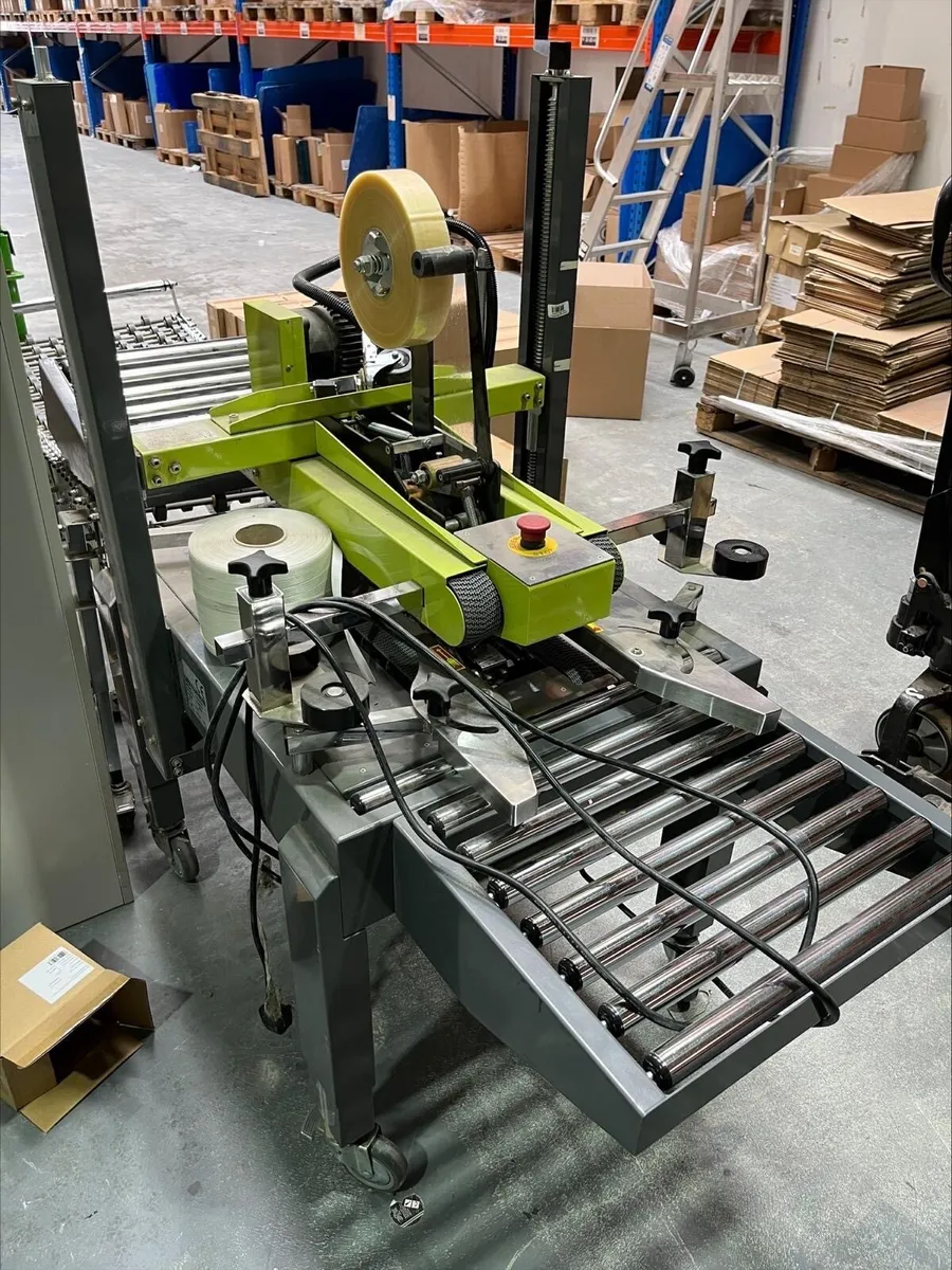 Carton Sealer / Box Taper - Image 3