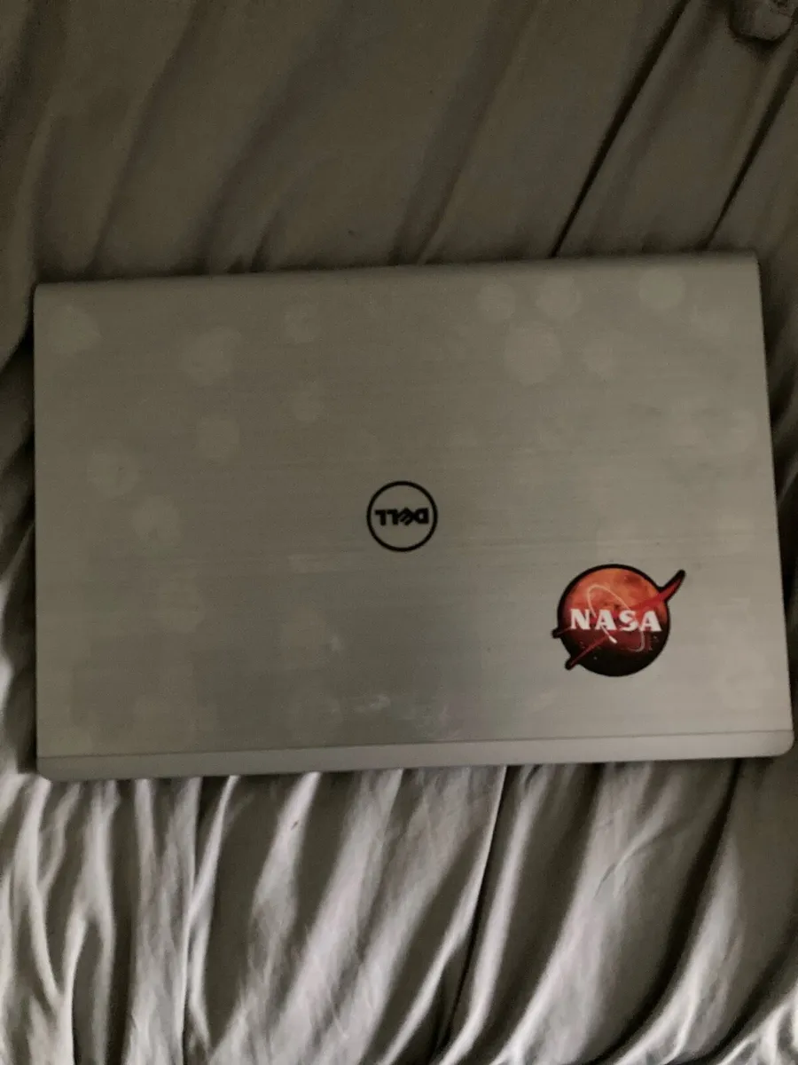 Laptop for sale - Image 1