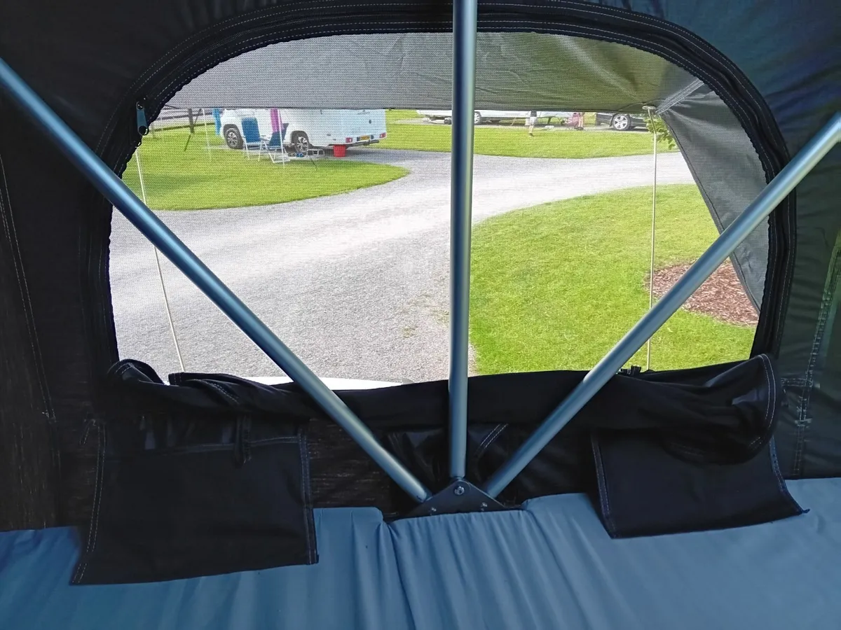 TentBox Lite 1.0 + Side Windbreak - Image 3