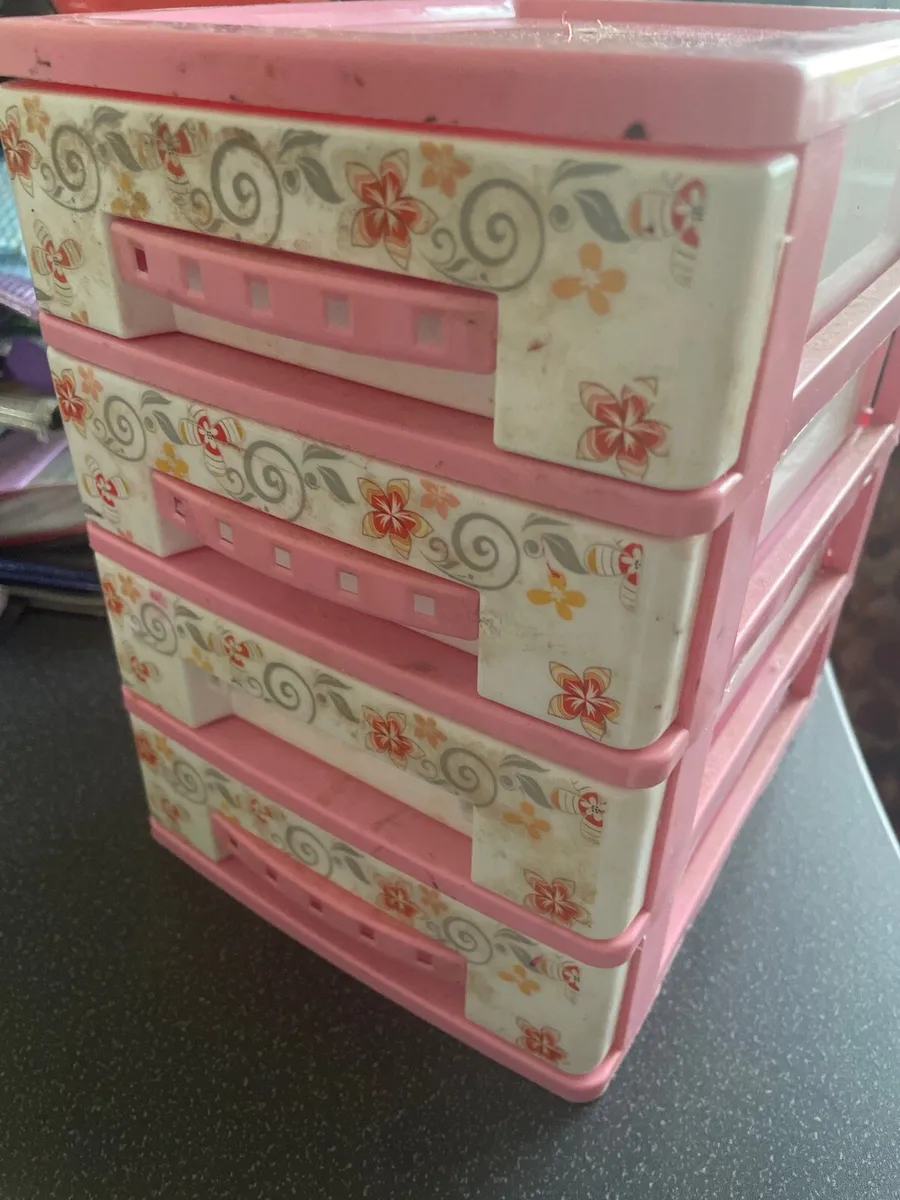 Jewellery box