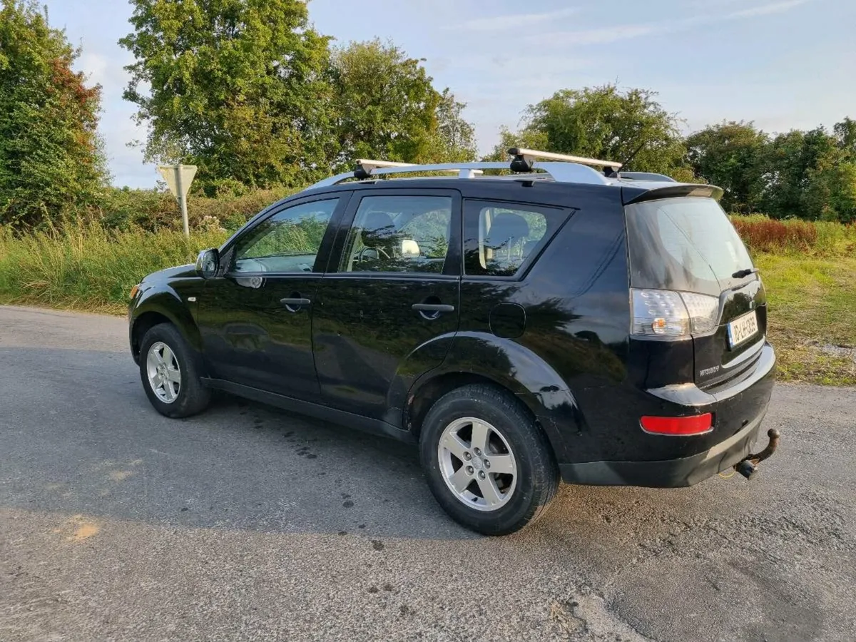 Mitsubishi Outlander 4x4 2.0 tdi Nct and tax - Image 4