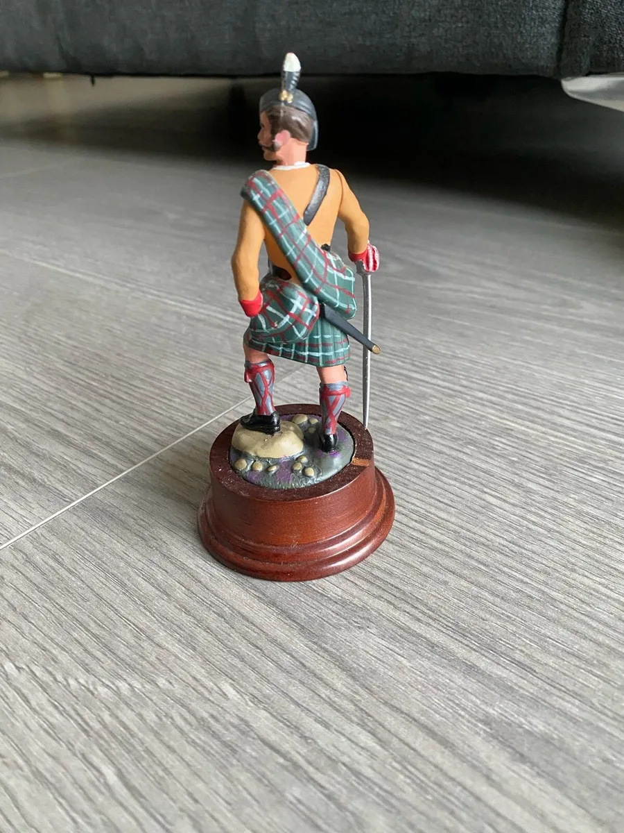 New soldier figure - Image 4