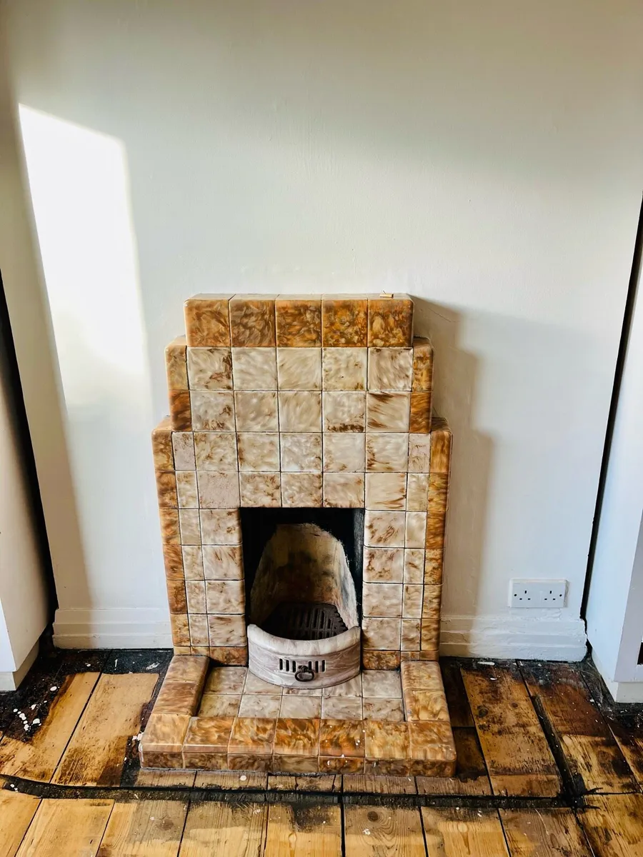 Original 1930s Art-Deco Stepped Tiled Fireplace - Image 2
