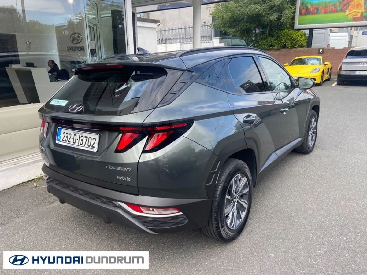 Hyundai Tucson Executive HEV 5DR Auto - Image 4
