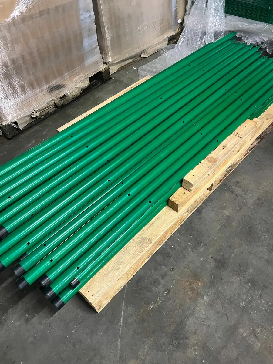 V-Mesh Fencing Full Kit Clearance - Brand New - Image 4