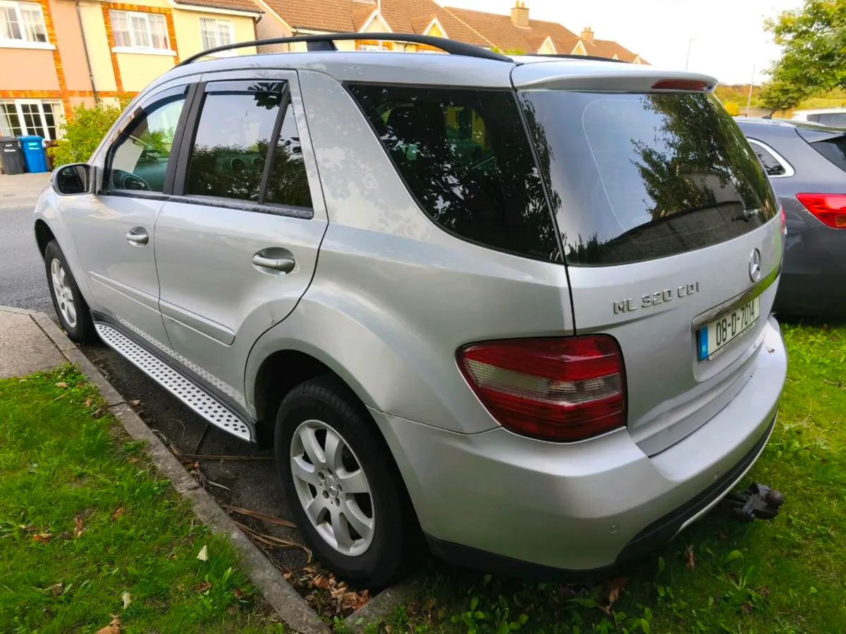 08 Mercedes ML320 CREW CAB - Image 4