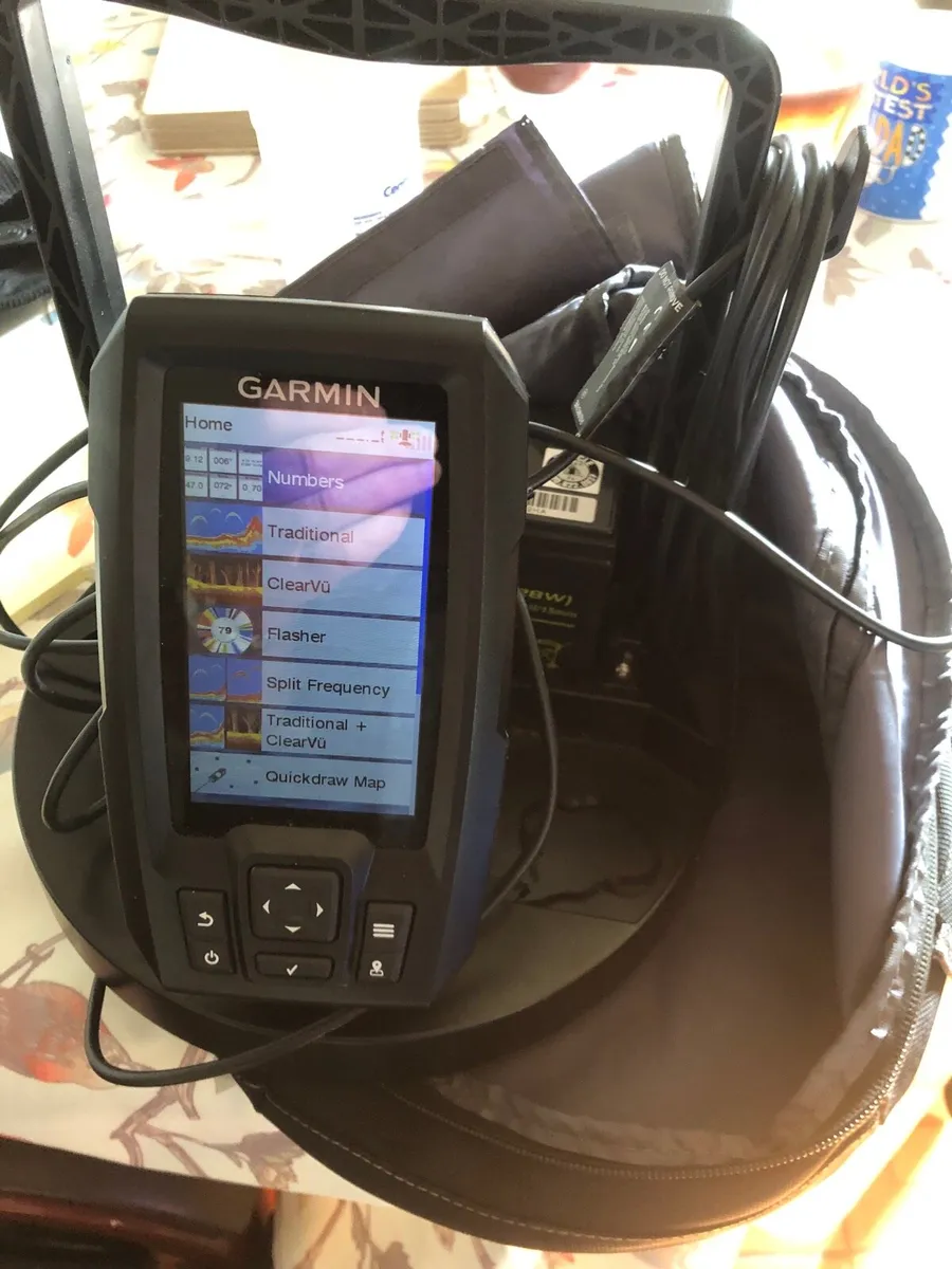 Garmin  fish finder - Image 1