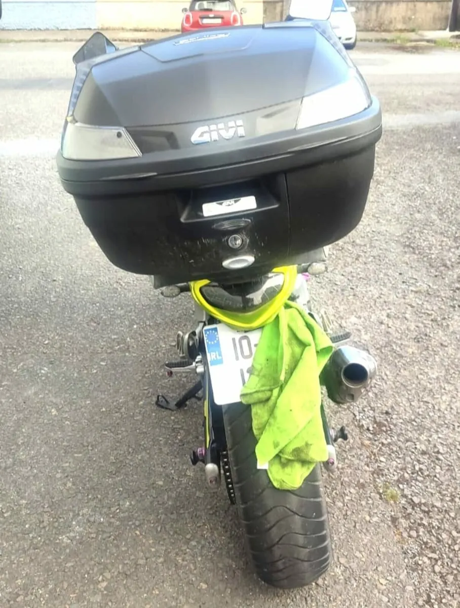 Suzuki Gladius - Image 3