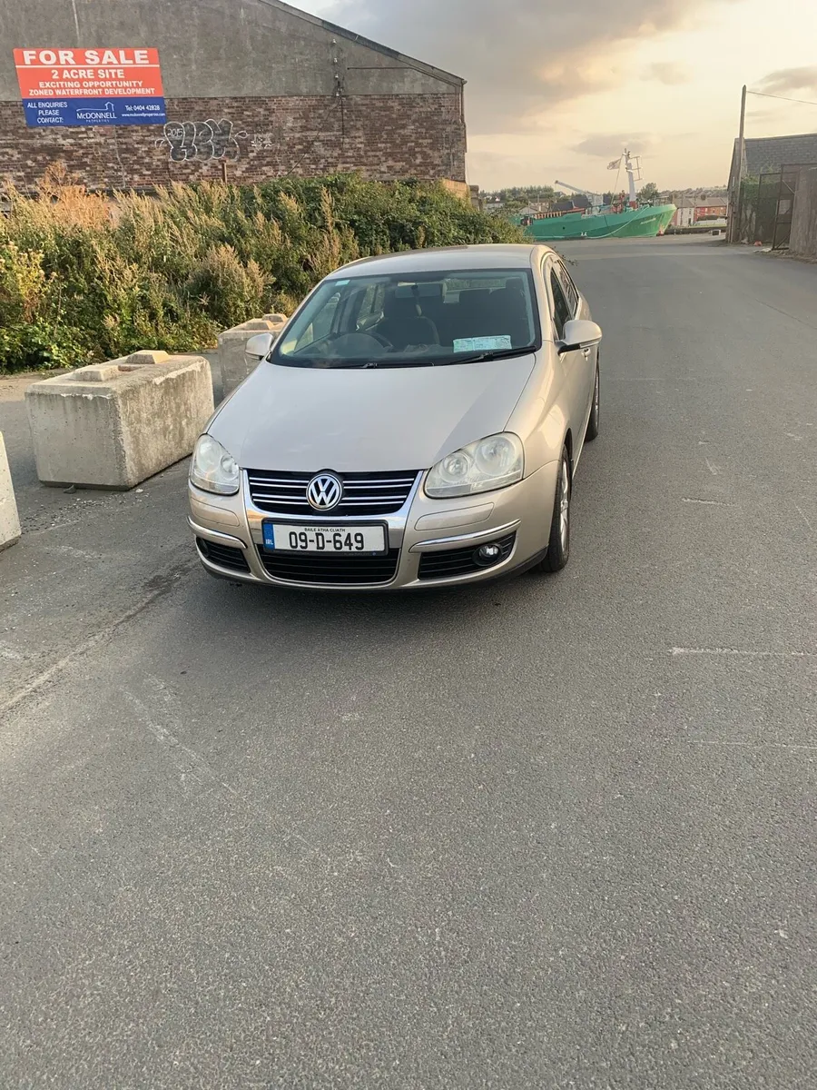 Volkswagen Jetta - Image 1