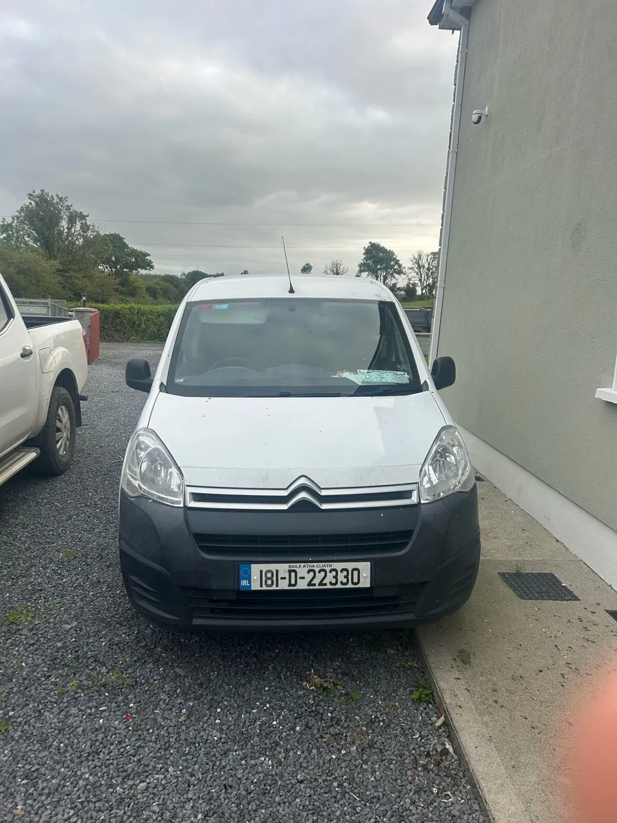 Van - Image 1