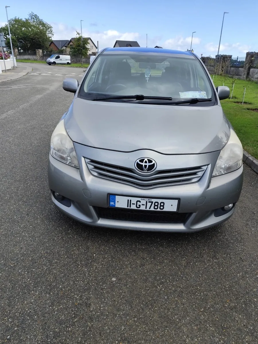 Toyota Verso 2011 - Image 1
