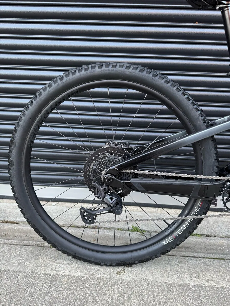 Trek Fuel Ex 8 XT 29 - Image 2