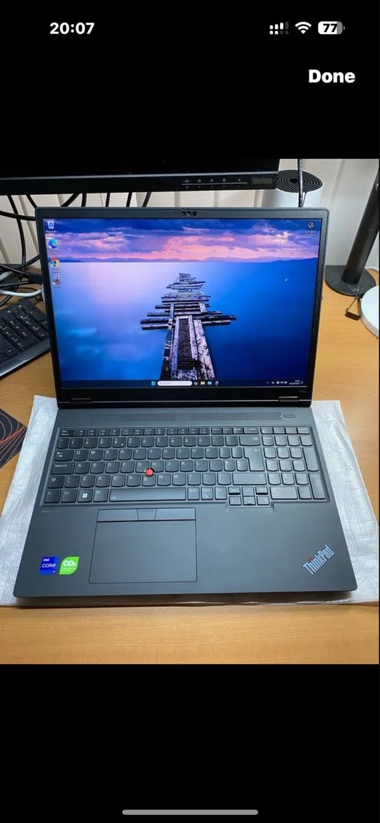 Lenovo workstation i7 32-1 TB win 11 - Image 1