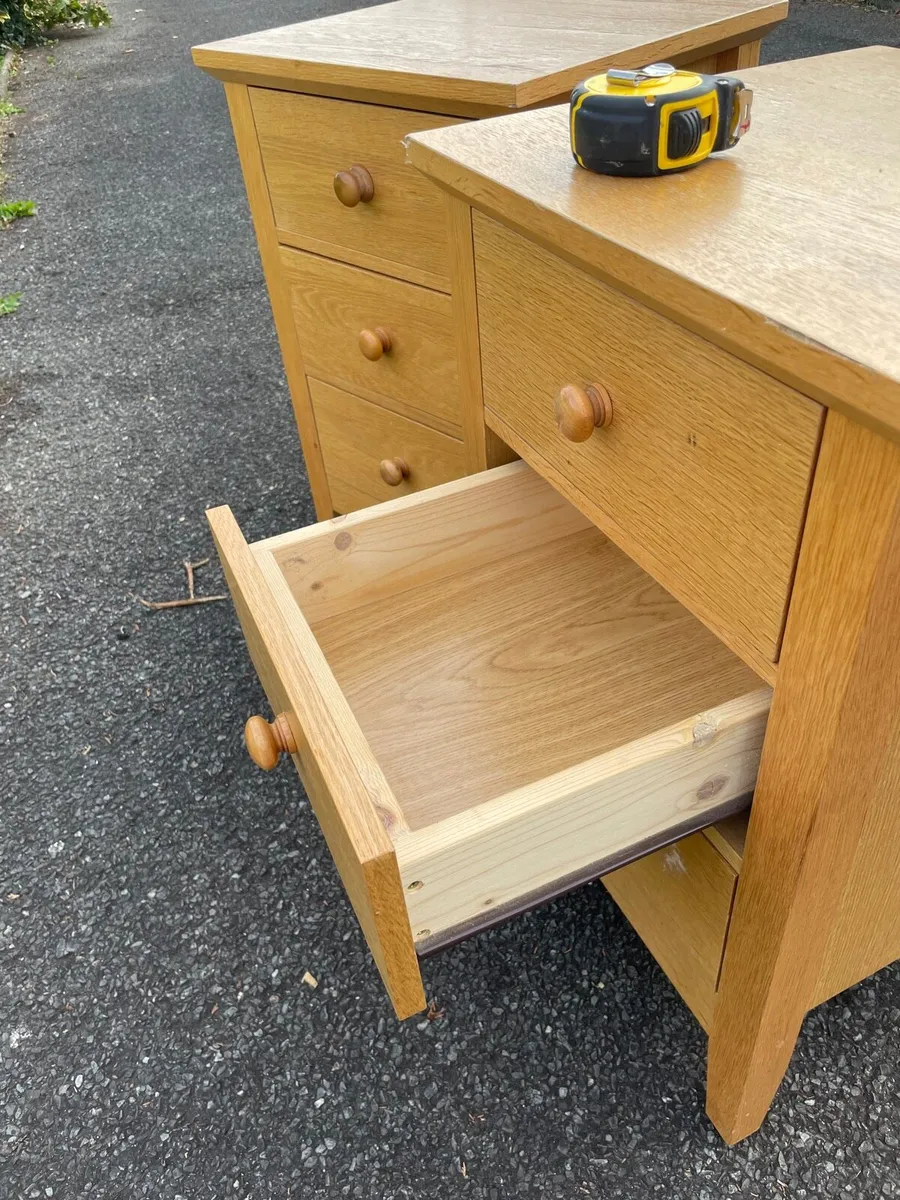 2 oak bedside lockers - Image 2