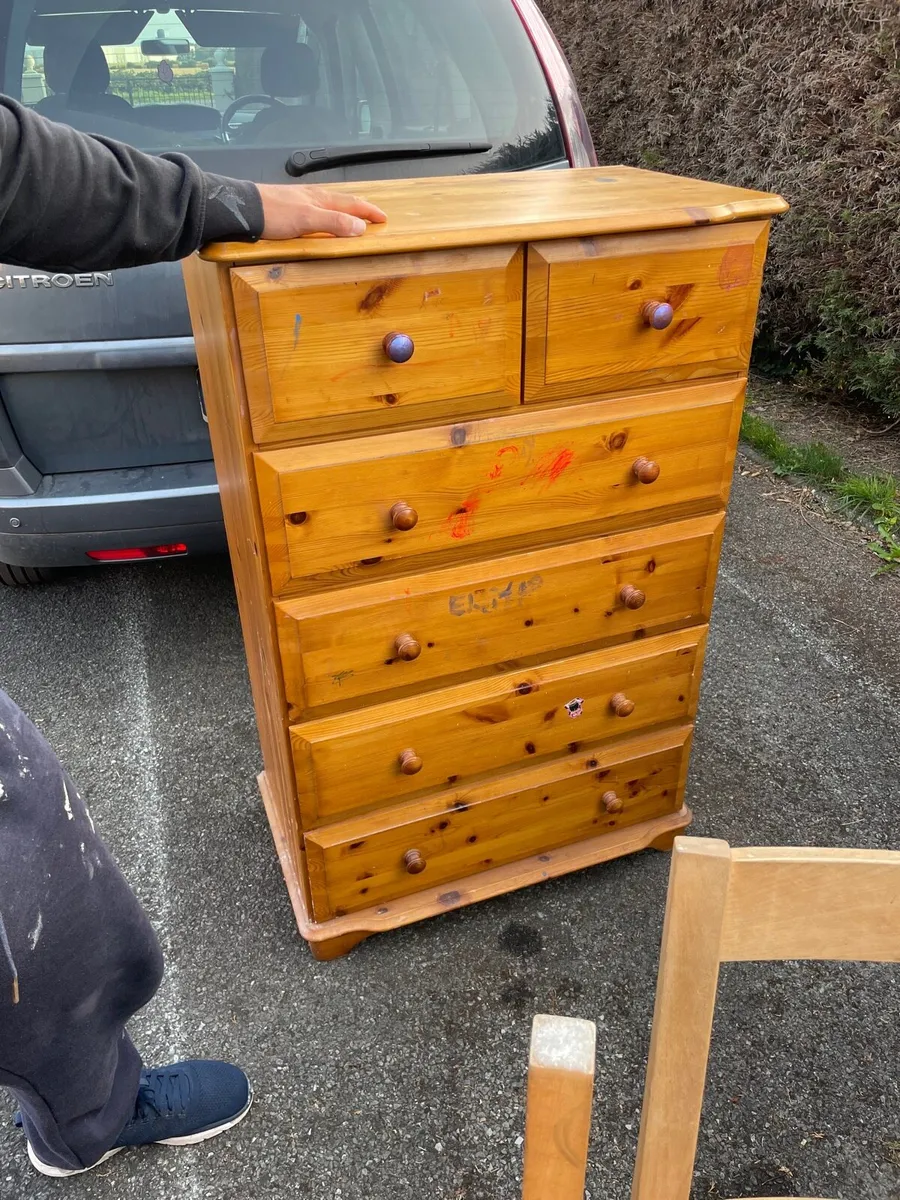Pine chest of drawers - Image 3