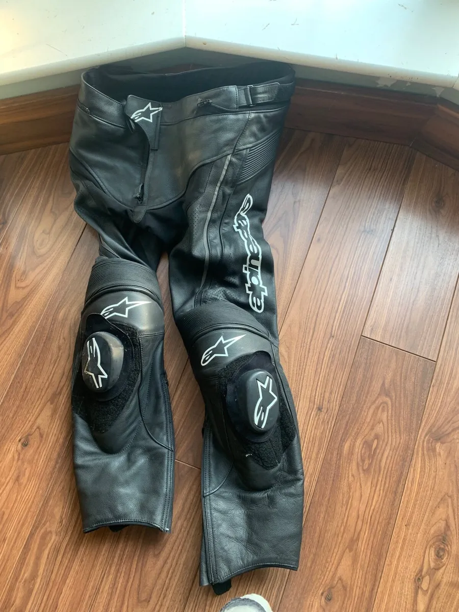 Motorbike trousers - Image 1