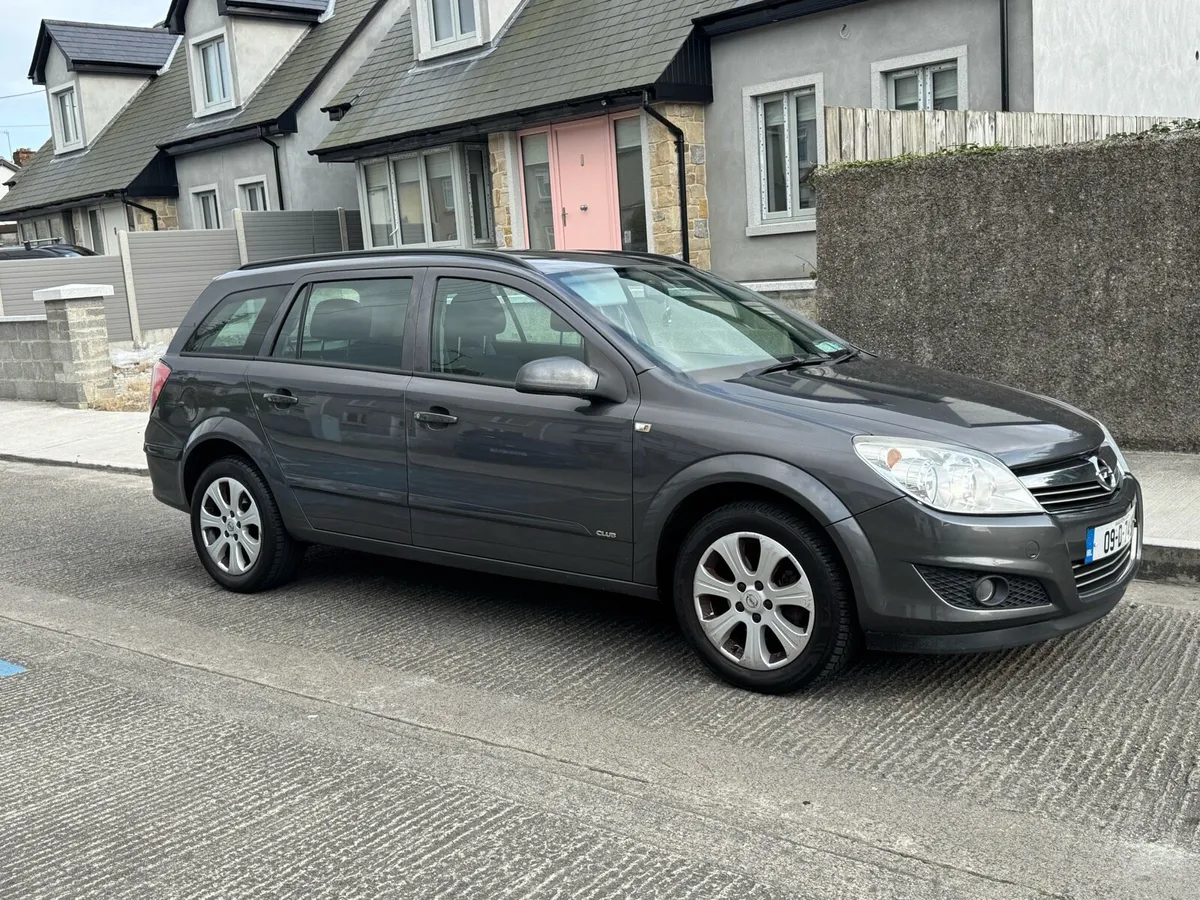2009 Opel Astra Estate NCT 02-2026 - Image 2