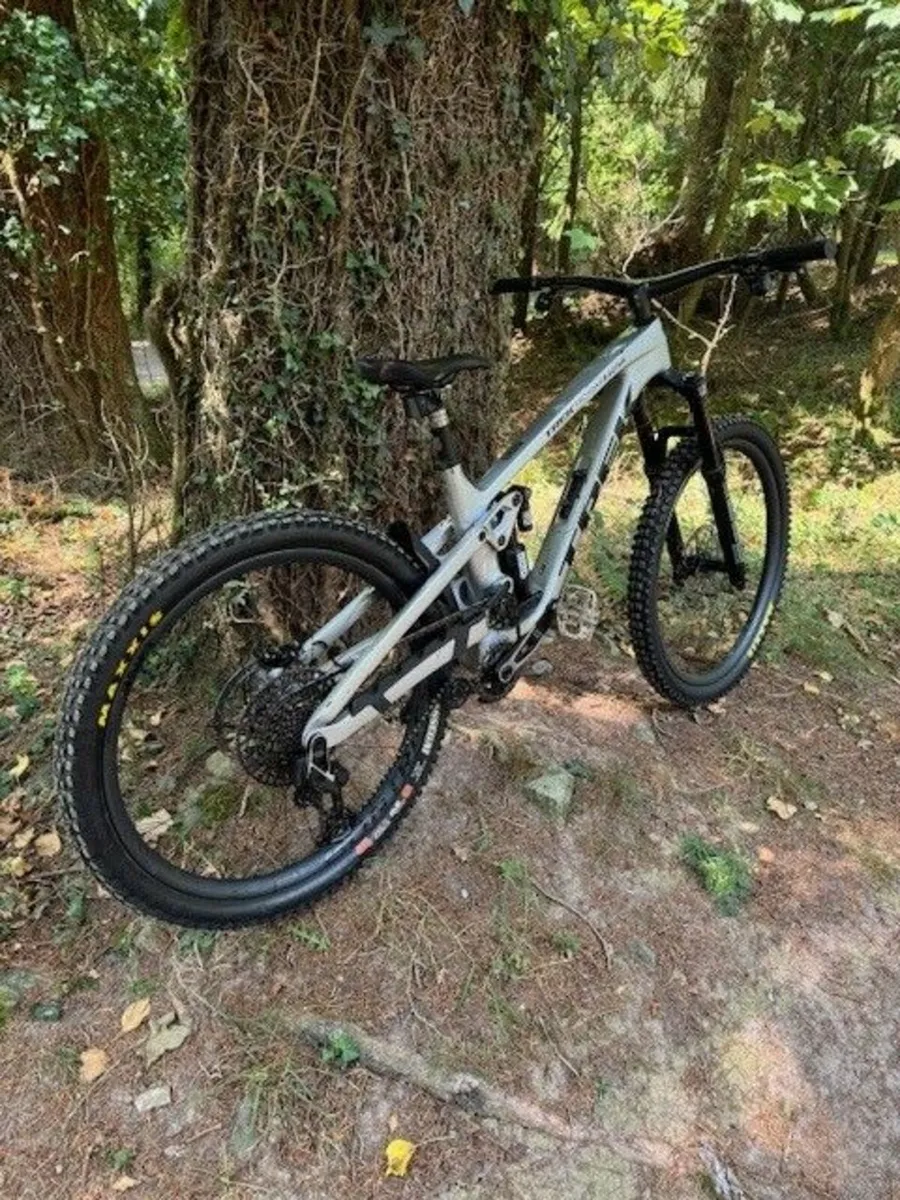 Trek Slash gen 6  9.9 XO Axs Ttype   size M/L - Image 2