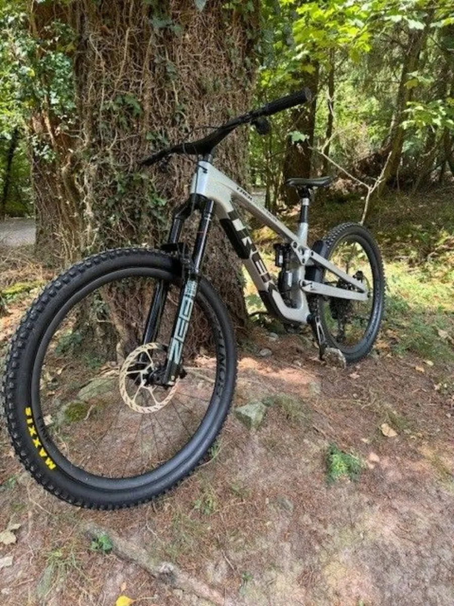 Trek Slash gen 6  9.9 XO Axs Ttype   size M/L - Image 3