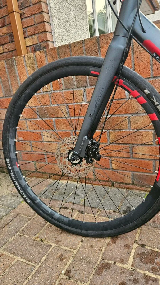 Cube SL Flat Bar Road Bike 56cm Frame - Image 3