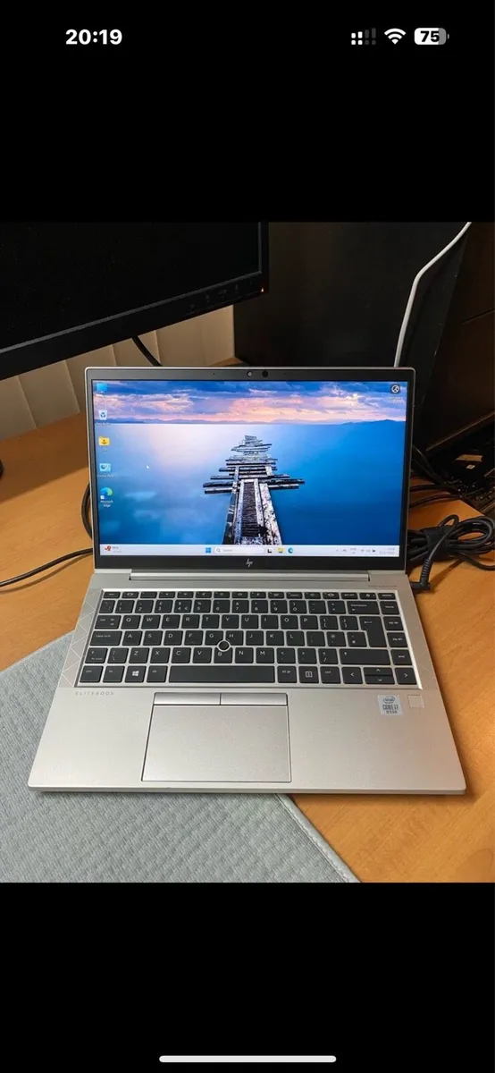 HP i7 pro 32gb 256ssd win 11 pro - Image 1