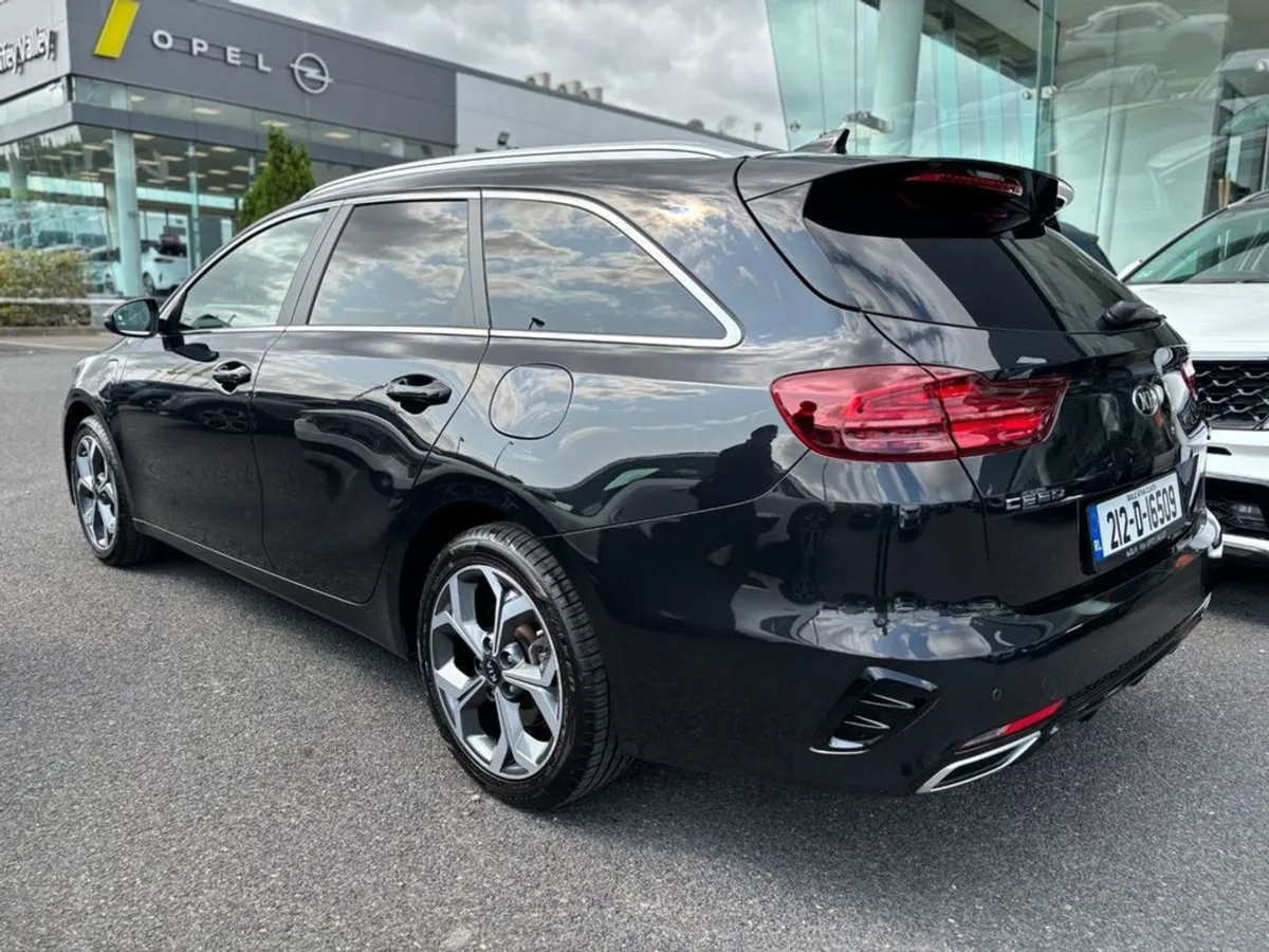 Kia Ceed 1.6 SW Plug in Hybrid Automatic - Image 3