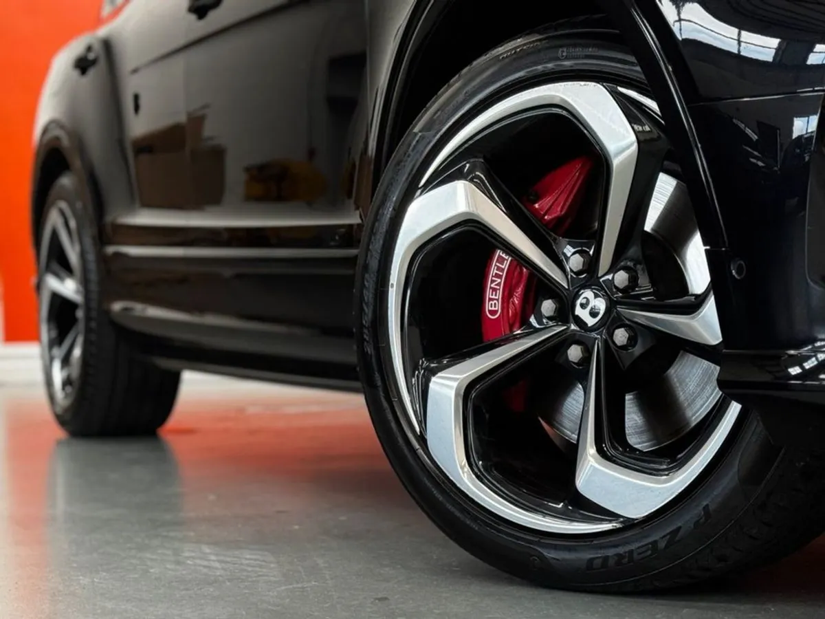 Bentley Bentayga V8 78 - Image 2