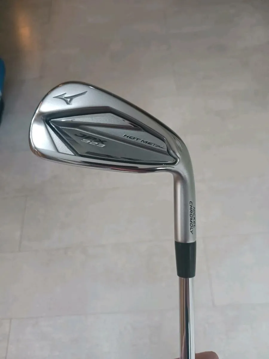 Mizuno jpx 923 hot metal irons - Image 2