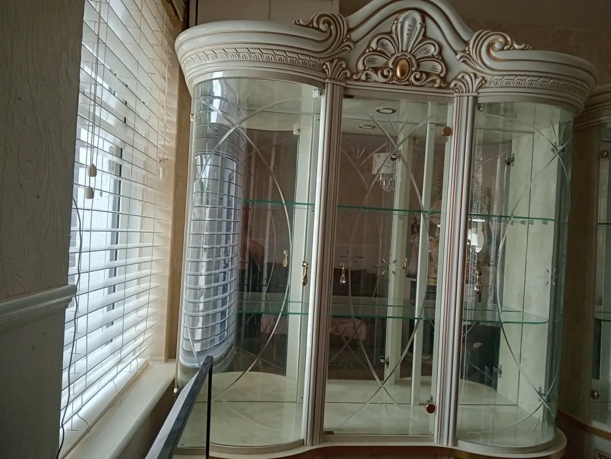 Display cabinet - Image 3