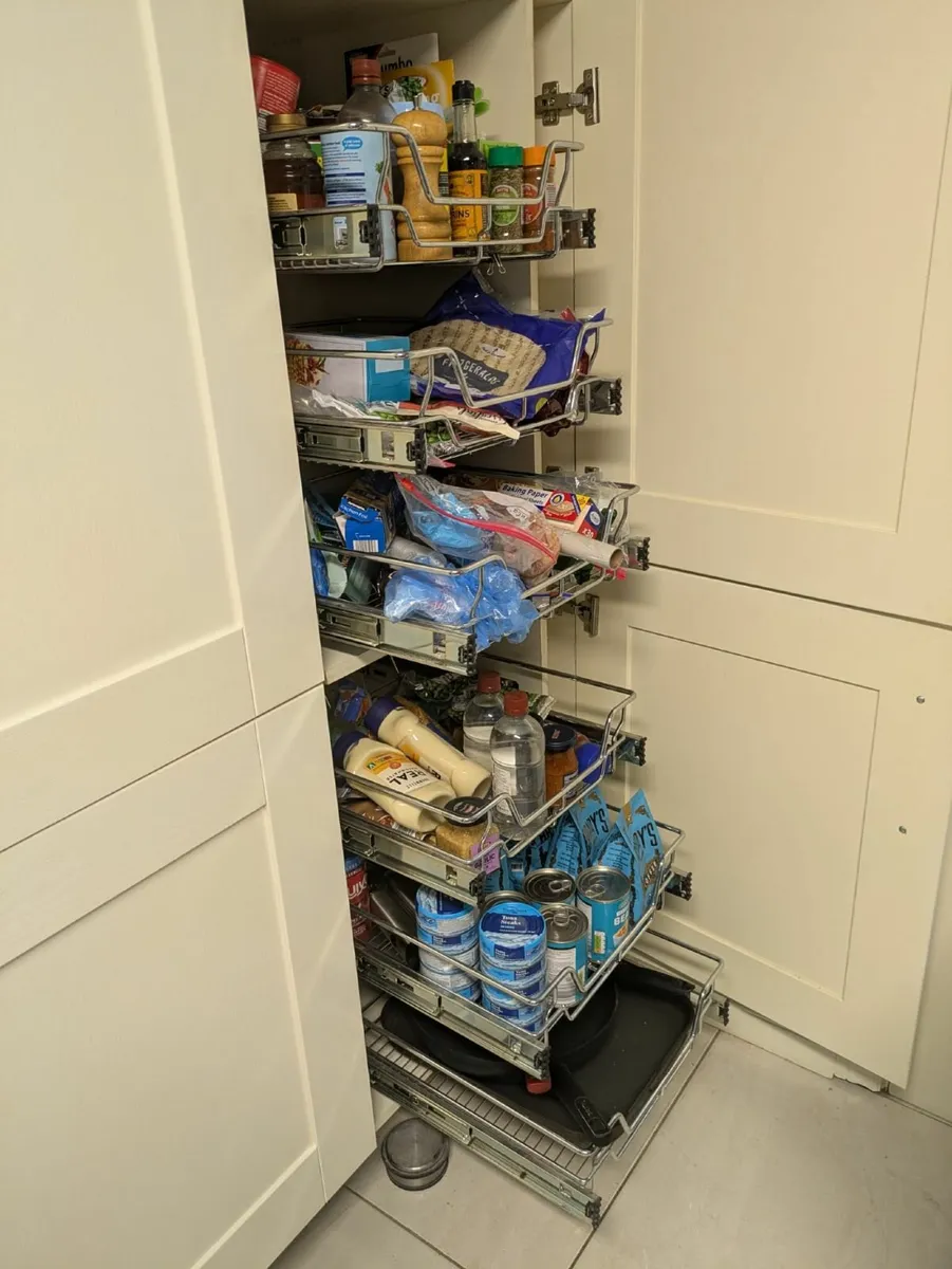 Kitchen - Image 3