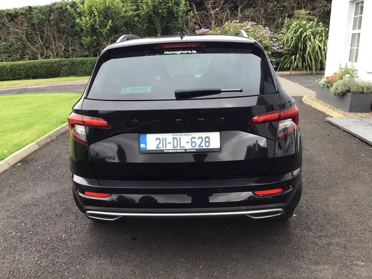 car - Image 3