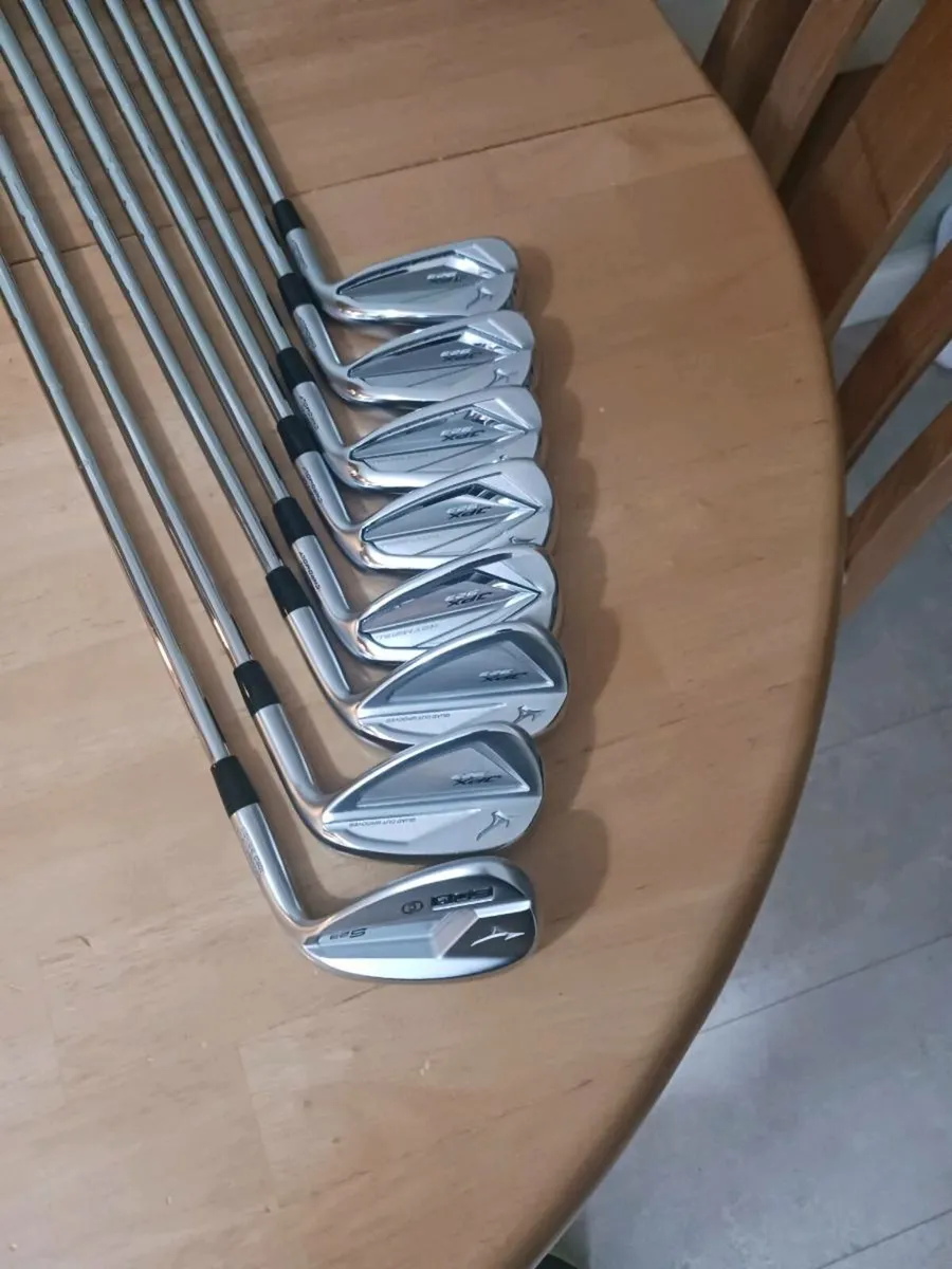 Mizuno jpx 923 hot metal irons - Image 4