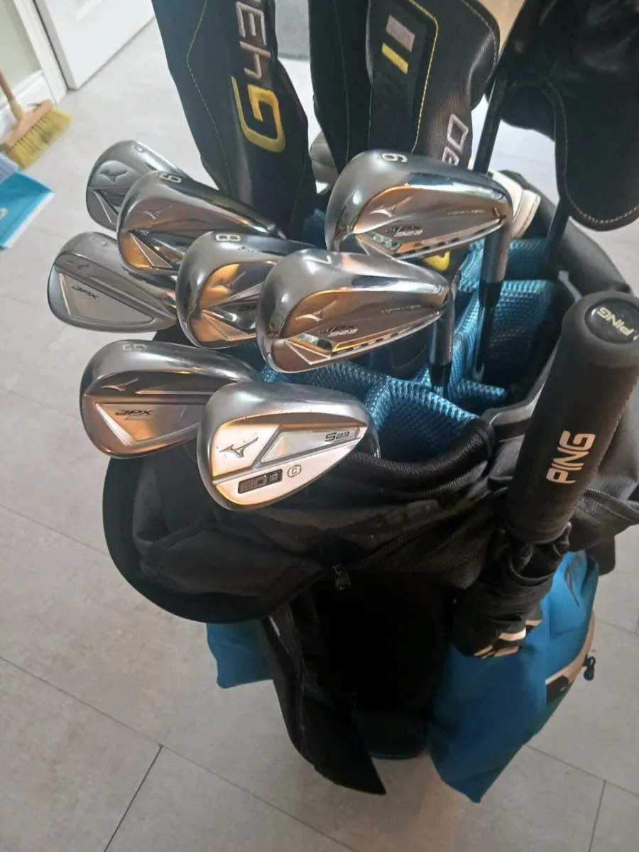 Mizuno jpx 923 hot metal irons - Image 1
