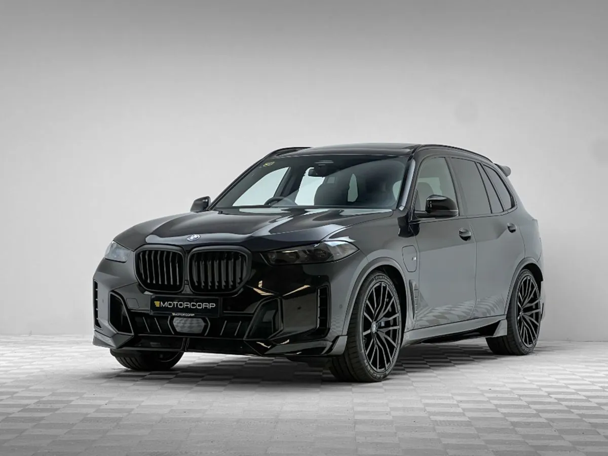 BMW X5 50E M Sport Xdrive  pan Roof - Image 3