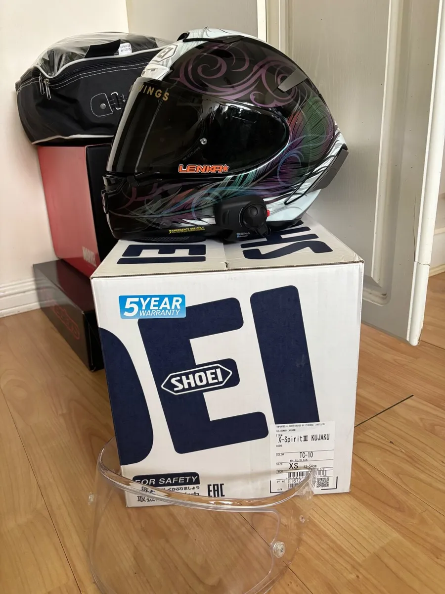 Shoei helmet - Image 3