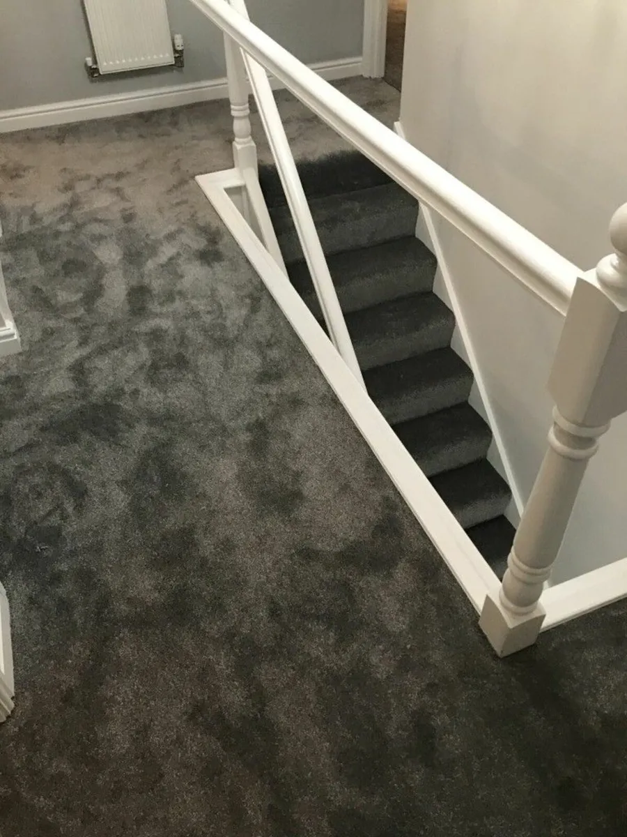 Carpet's and flooring - Image 4