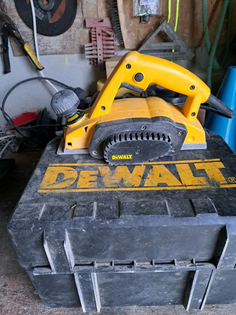 Tools - Image 1