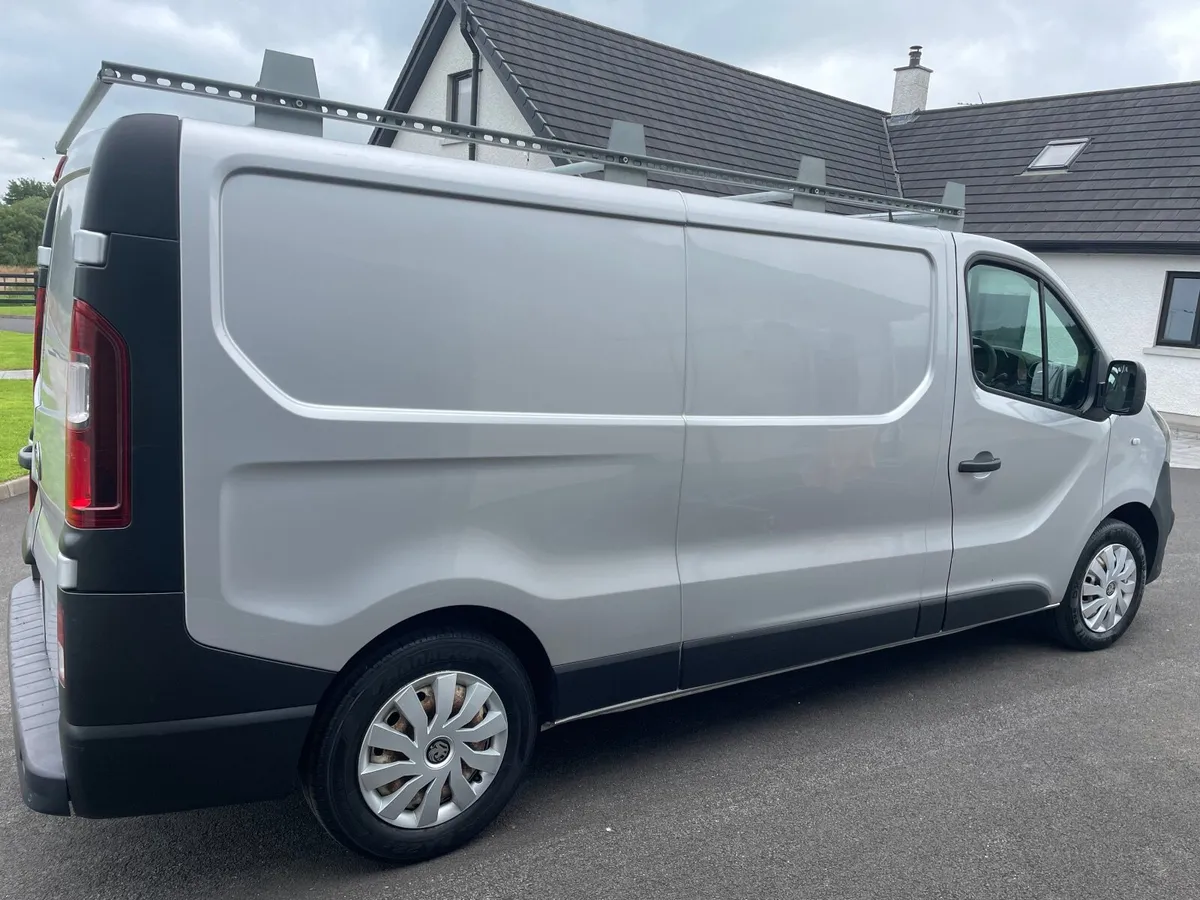 Vauxhall Vivaro 2018 - Image 4