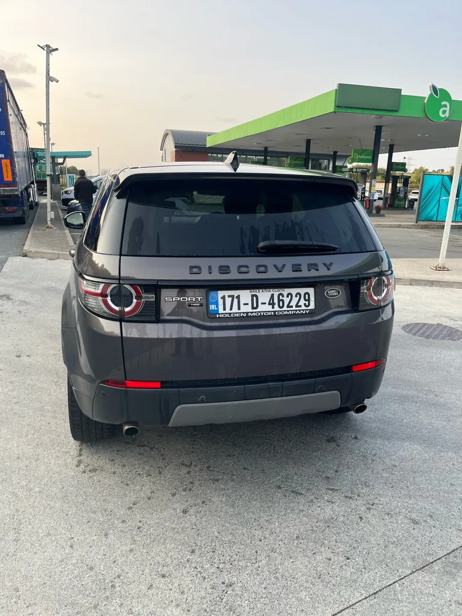 Land Rover Discovery Sport - Image 4