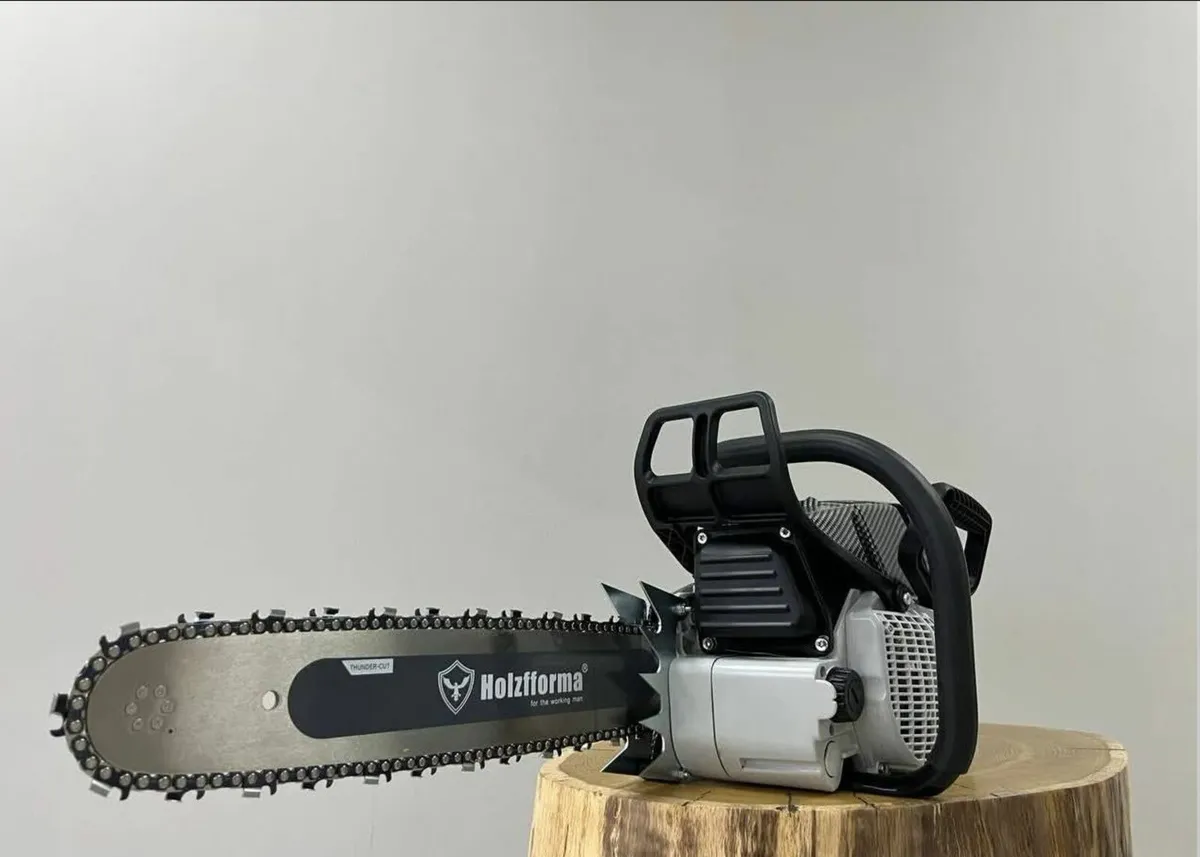 Holzfforma G660 PRO Chainsaw - Image 3