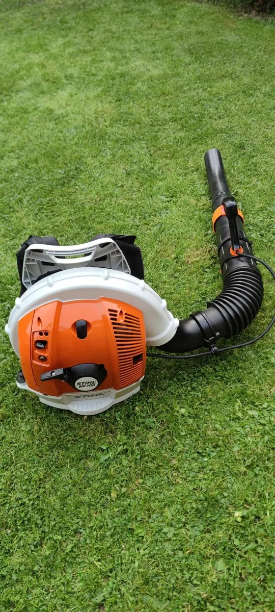 Stihl BR 700 backpack blower - Image 1