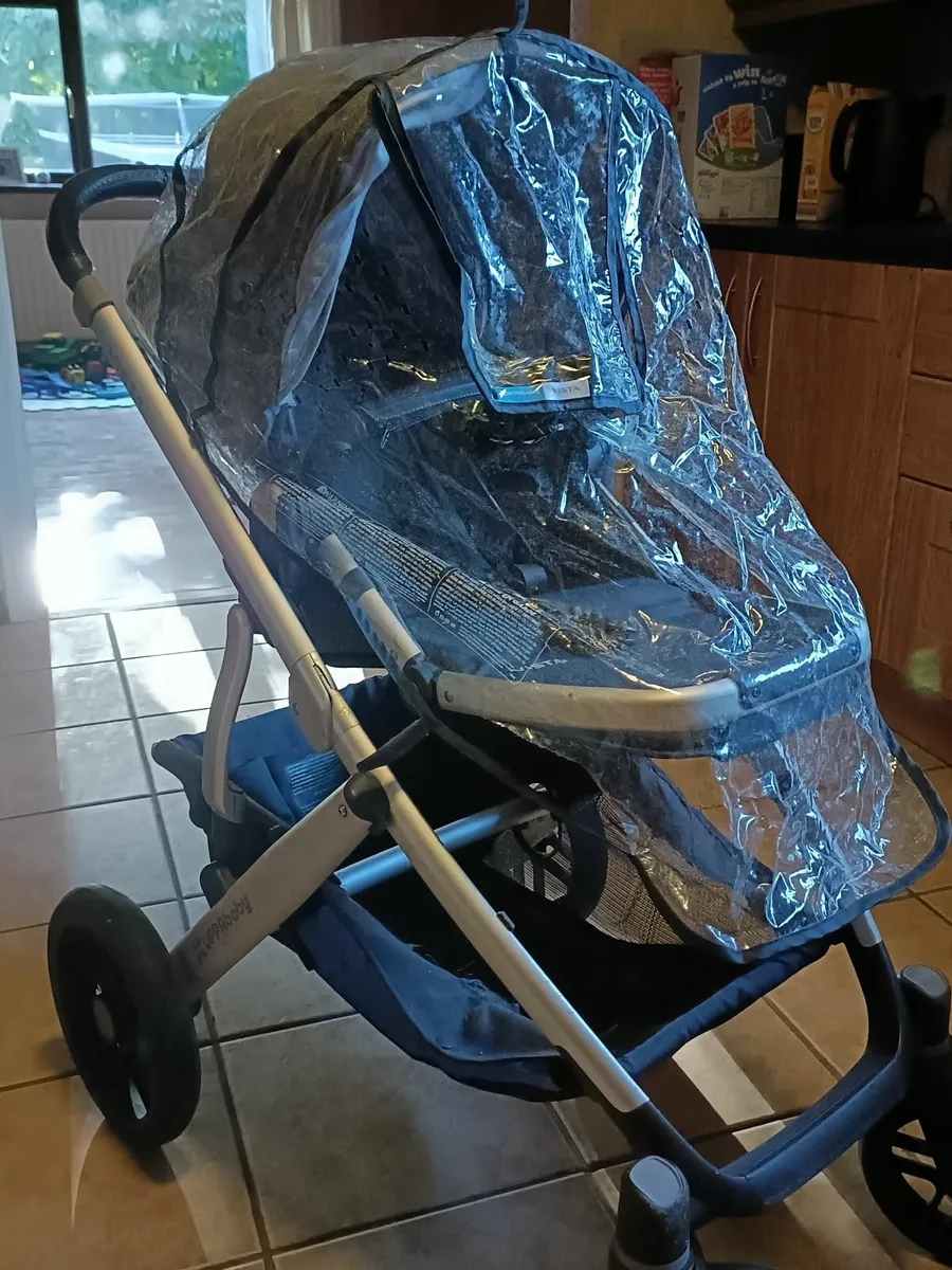 Uppababy Vista Travel System - Image 3